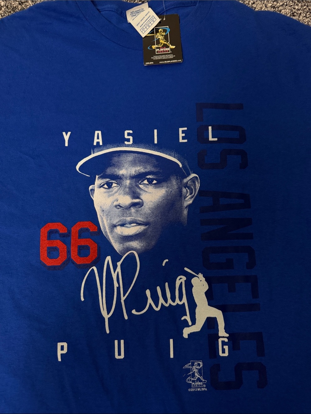 NWT Deadstock - Yasiel Puig #66 Dodgers T-Shirt - L